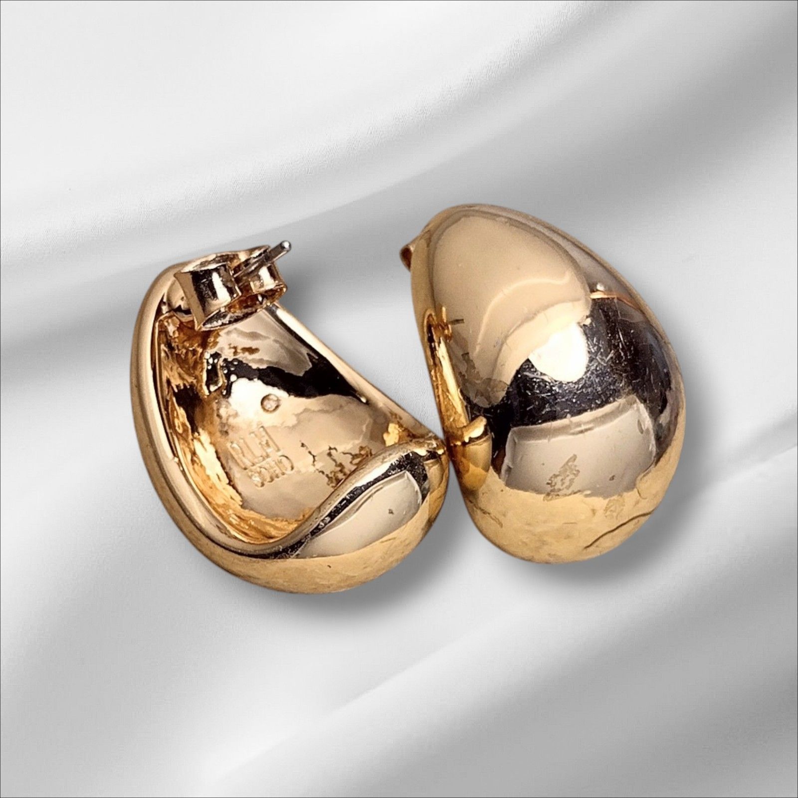 Robert Lee Morris Rlm Soho Modernist Gold Tone Earrings
